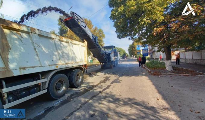 Розпочато ремонт автошляху від Старобільська до Новоайдара