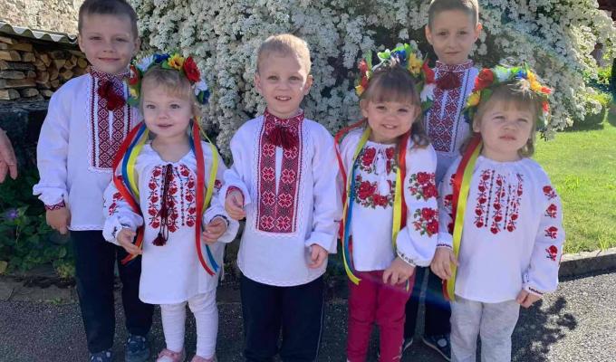 Маленькі луганчани відзначили День вишиванки в Словенії