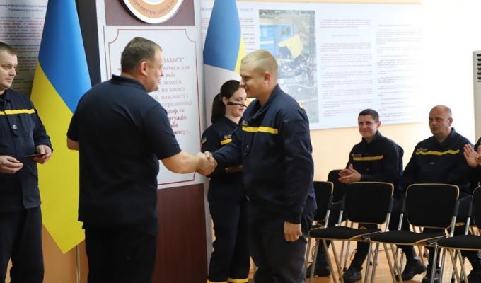 Рятувальники Луганщини отримали відзнаки МВС України