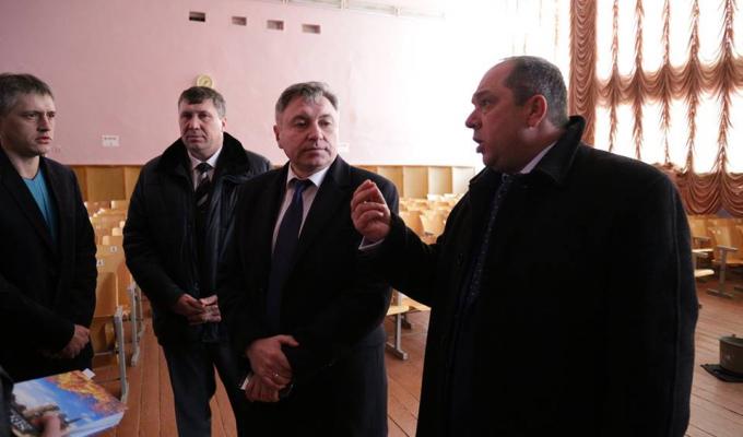 Юрій Гарбуз доручив сприяти залученню коштів у сферу освіти