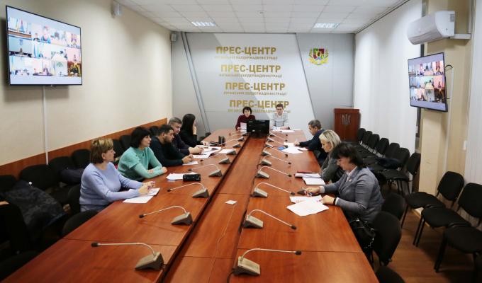 На Луганщині відбувся єдиний день інформування населення області стосовно земельної реформи