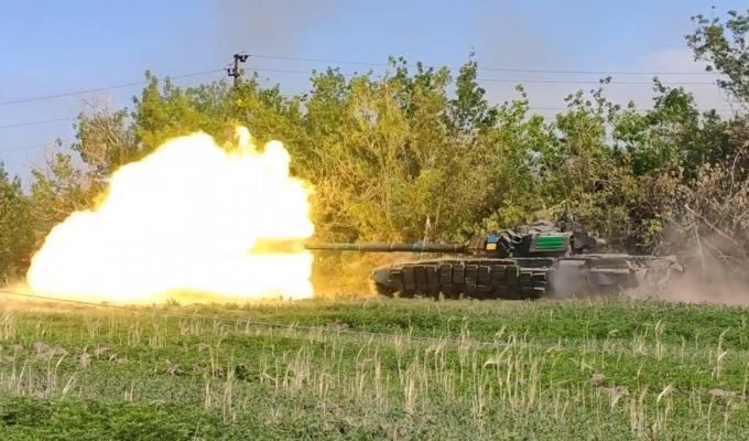 Сергій Гайдай: українські військові зупинили спробу ворога заволодіти автошляхом між Лисичанськом та Бахмутом