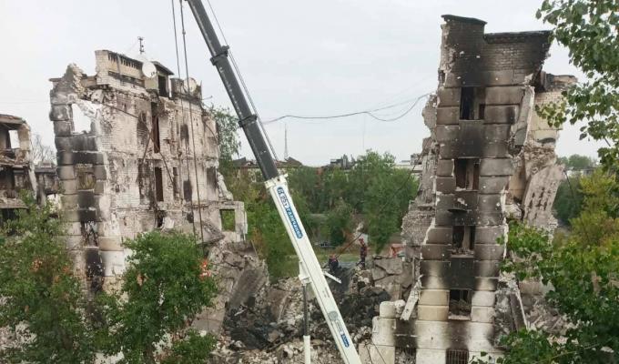 У Сєвєродонецьку окупанти пропонують відновити житло за рахунок власника