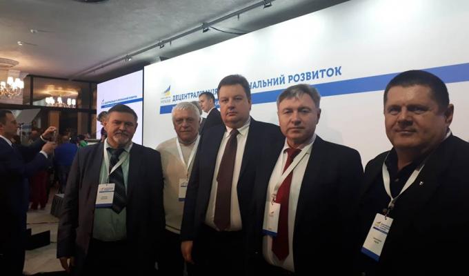 Розширена урядова нарада у Вінниці. Юрій Гарбуз очолив делегацію з Луганщини