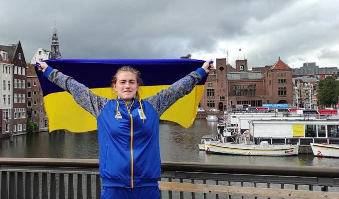 Срібну медаль національної першості виборола каратистка з Рубіжного