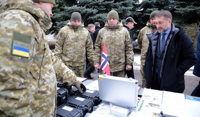 Лисичанський прикордонний загін отримав спецтехніку від міжнародних партнерів