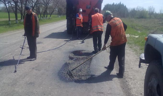 Ремонтні роботи на автодорозі  Р-07 Чугуїв – Мілове повністю виконано 