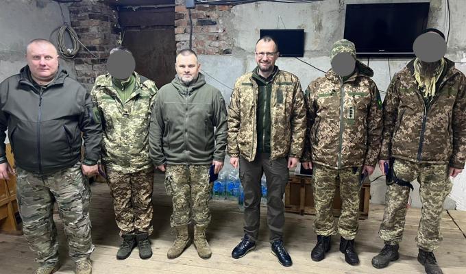 Луганська бригада ТРО потребує медично-евакуаційний автомобіль