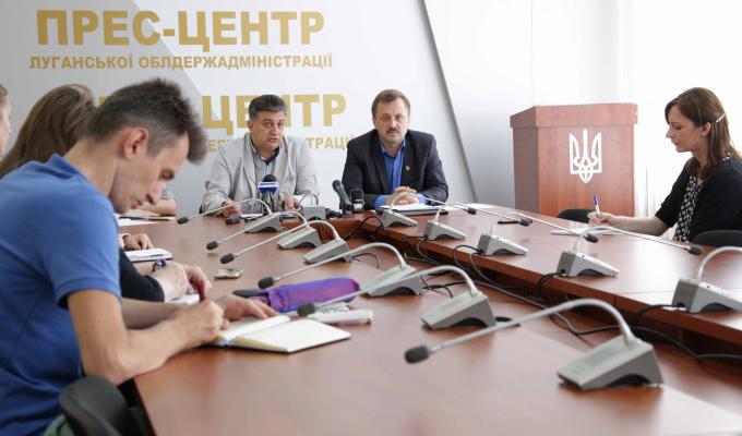 Випускників з непідконтрольних територій запрошують навчатися дистанційно у ПТНЗ