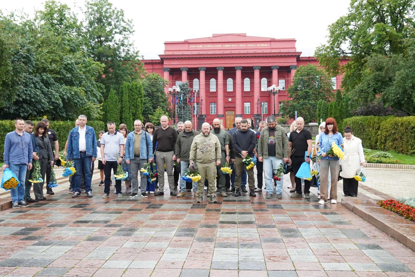 Ухвалення Конституції закріпило правові основи незалежної України, її суверенітет і територіальну цілісність, які сьогодні відстоюють Сили оборони, – Олексій Харченко