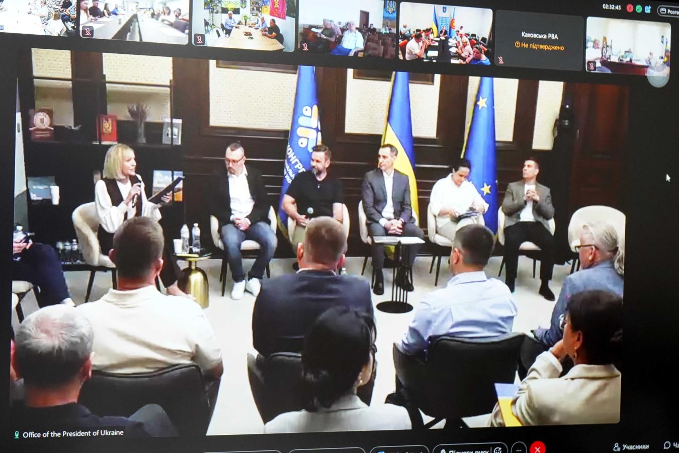 Очільник Луганщини Олексій Харченко узяв участь у Конгресових діалогах, присвячених розвитку системи охорони здоров’я та вдосконаленню соціальних гарантій, які відбулись на майданчику Офісу Конгресу місцевих та регіональних влад при Президентові України
