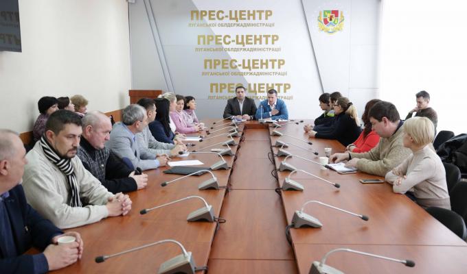 У Сєвєродонецьку вшанували пам'ять загиблих під Крутами