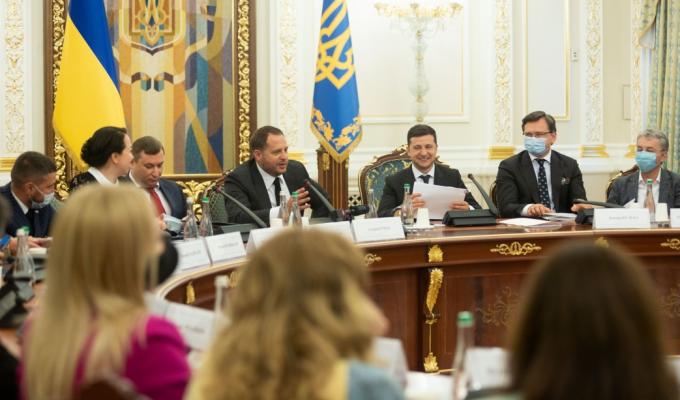 Президент провів нараду щодо стану справ в українському кінематографі, проблем та перспектив його розвитку