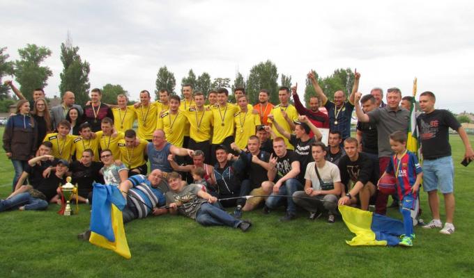 Футбольна команда з Рубіжного – володар кубку Луганщини
