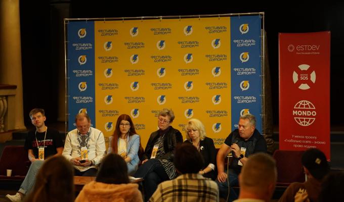 «Фестиваль думок - 2022», присвячений подоланню викликів війни, відбувся у м. Дніпро