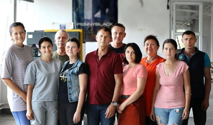 Рубіжанська панчішна мануфактура нарешті отримала нове обладнання і вже підключає його у Львові