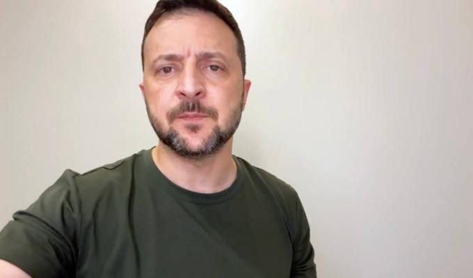 Україні потрібно завдавати ударів – дійсно далекобійних ударів по російському окупанту – звернення Президента