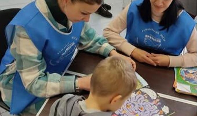 Переселенцям Луганщини: в гуманітарному штабі в Полтаві приймають юристи, психологи, лікарі