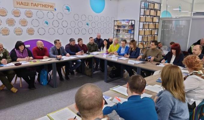 Міністерство з питань тимчасово окупованих територій працює над запровадженням посад заступників начальників військових адміністрацій з питань ВПО, – Павло Козирєв на «круглому столі» «Громада нам рада?»