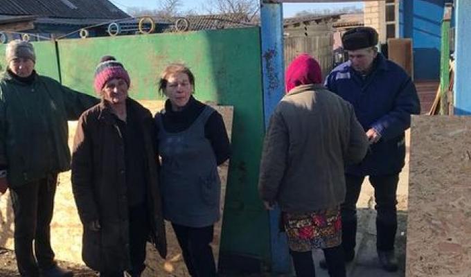 Жителям звільнених сіл Красноріченської громади привезли будівельні матеріали