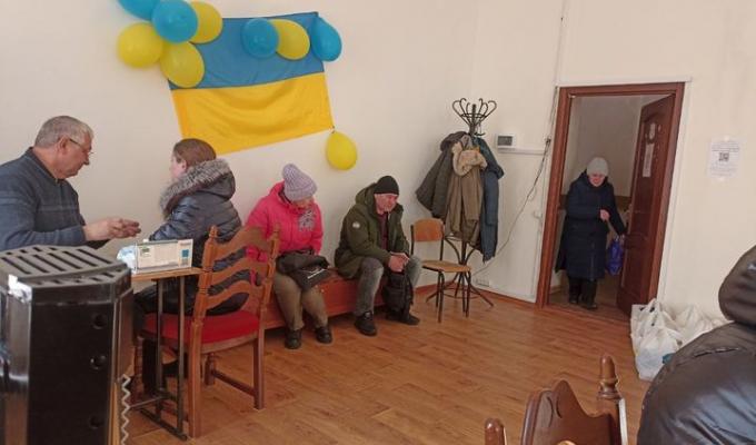 Близько 2 тисяч луганчан-переселенців минулого тижня отримали допомогу у гумштабах Попаснянщини