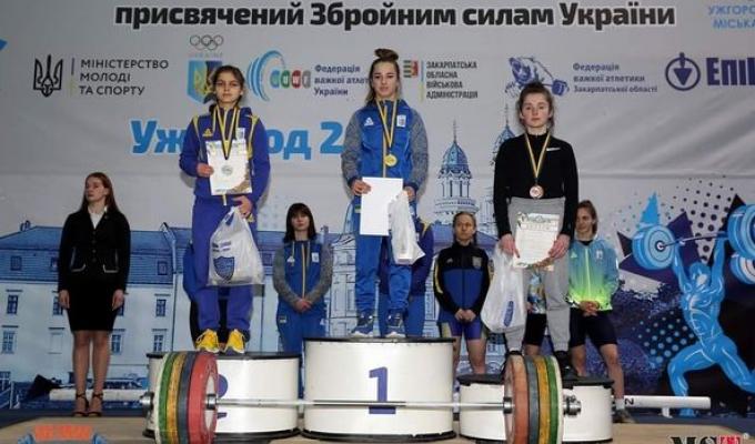  Луганчанка встановила рекорд України з важкої атлетики