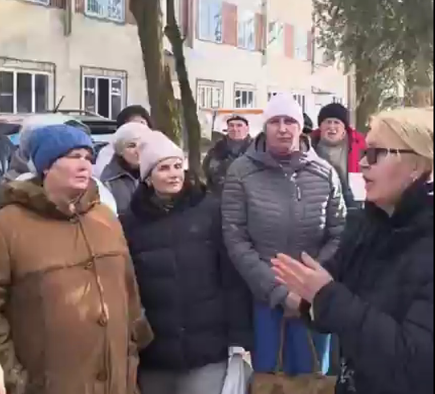 ВПО з Луганщини забезпечують речами першої необхідності – найбільша увага прикута до шелтерів та соціально вразливих верств населення