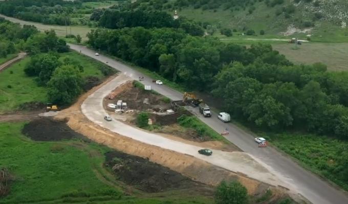 Велике будівництво: на дорозі Р-66 відбудовують три мости
