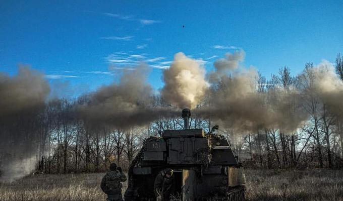 За місяць на нашій ділянці фронту знищено близько десяти сучасних танків росіян Т-90, у Старобільську та Сватовому загарбники формують житловий фонд із пустих домівок, у Новопскові чоловіків з паспортами рф направили на медогляд