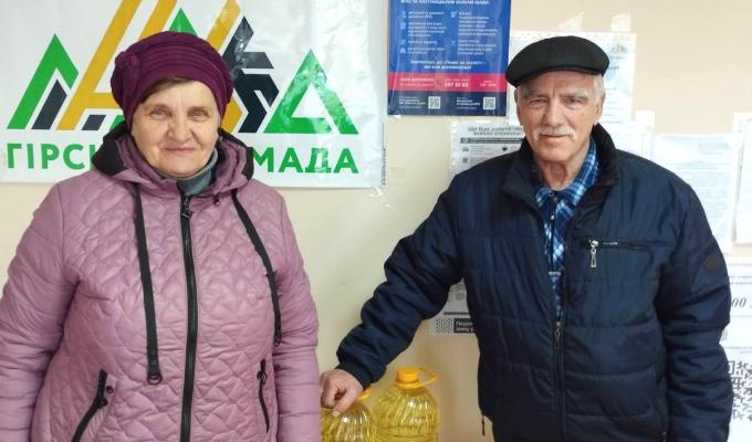 На цьому тижні більше 1620 внутрішньо переміщених луганчан отримали допомогу у гуманітарних хабах при Гірській громаді