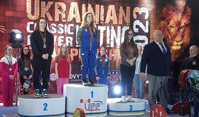 Срібло і бронзу вибороли пауерліфтери з Луганщини на першості України 