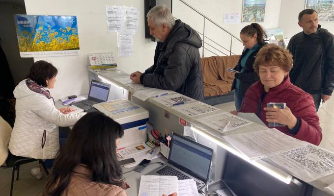 300 луганчанам допомогли у хабі в Вінниці на минулому тижні