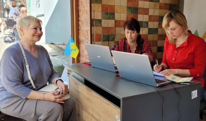 У хабах Гірської громади протягом тижня допомогли майже 1850 луганчанам