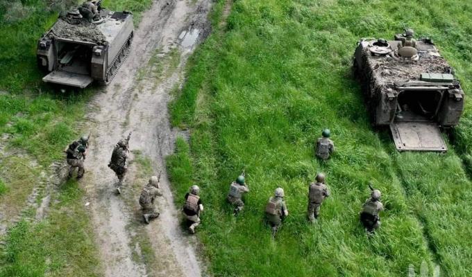 У Стельмахівці залишається лише один мешканець – вмовляємо його евакуюватися, іншим п’ятьом допомогли виїхати протягом останніх трьох днів, – Артем Лисогор