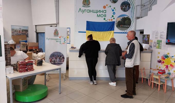 У хабі в Вінниці можна проконсультуватися щодо зруйнованого майна, звернутися до лікарів, одержати продукти харчування