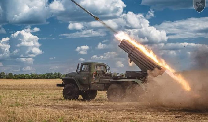 Колаборантів із силових структур росіяни відправляють на фронт, сєвєродончани скаржаться на низьку якість показових ремонтів багатоповерхівок, окупанти наступали поблизу Діброви