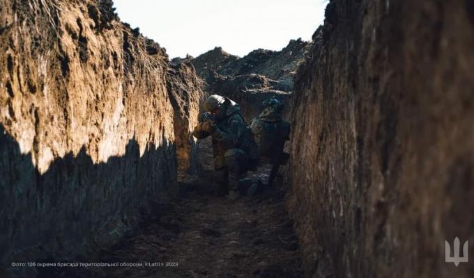 У Старобільську цивільним важко отримати медичну допомогу, морг Сватового переповнений тілами окупантів, по Білогорівці росіяни вдарили з повітря