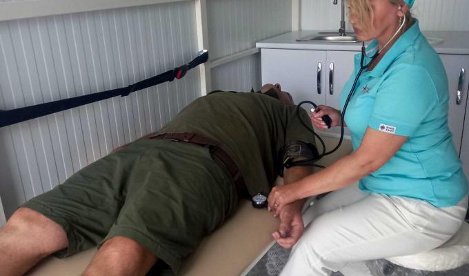 Кремінська громада отримала пересувну амбулаторію, яка працюватиме на деокупованій території