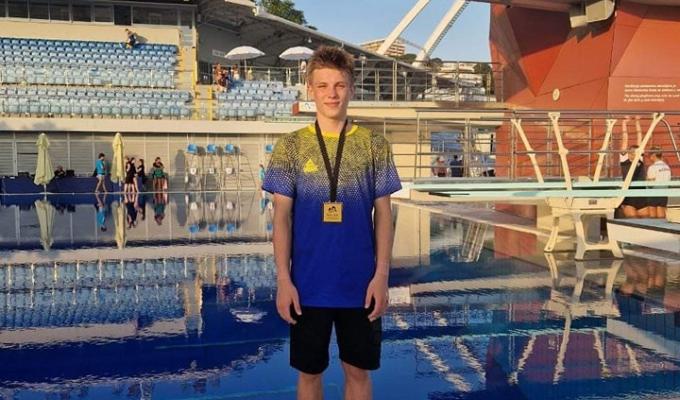 Представник Луганщини здобув друге для себе і третє для регіону золото чемпіонату Європи зі стрибків у воду серед юніорів