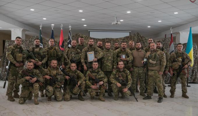 Артем Лисогор відзначив бійців штурмової бригади «Лють»