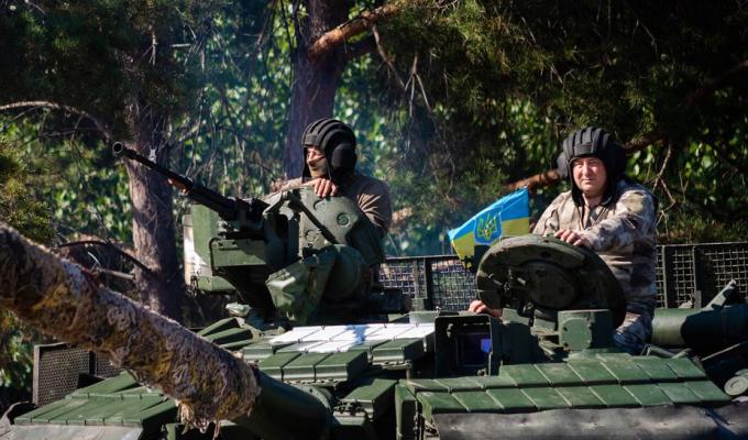 #Вірю_в_ЗСУ Уражені російські автоматизований комплекс радіоелектронного придушення «Борисоглєбськ» та радіолокаційний комплекс розвідки і контролю стрільби «Зоопарк»