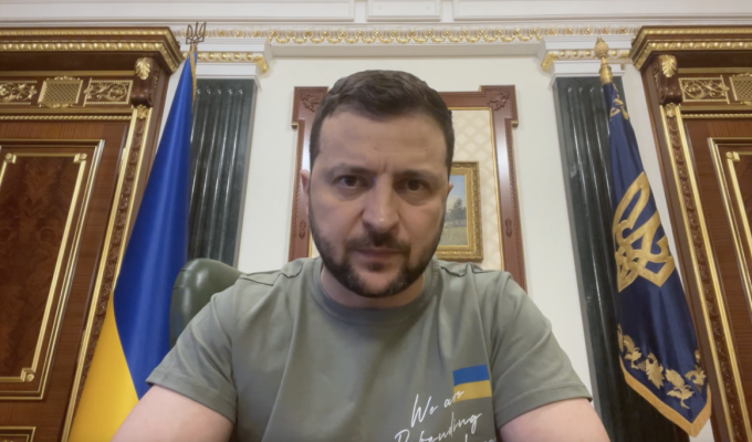 Європі у будь-якому разі доведеться відмовитися від російської нафти та нафтопродуктів, бо це про незалежність самих європейців від енергетичної зброї РФ – звернення Президента України