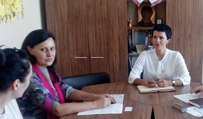 На Луганщині діють вісім мобільних бригад психосоціальної допомоги постраждалим від насильства