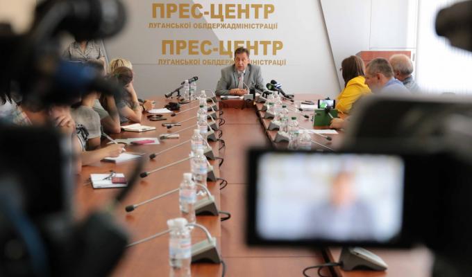 Податки мають сплачуватися на Луганщині, – Віталій Комарницький розповів про шляхи розвитку бізнесу в області