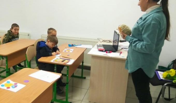 У хабі в Вінниці організували заняття для майбутніх першокласників