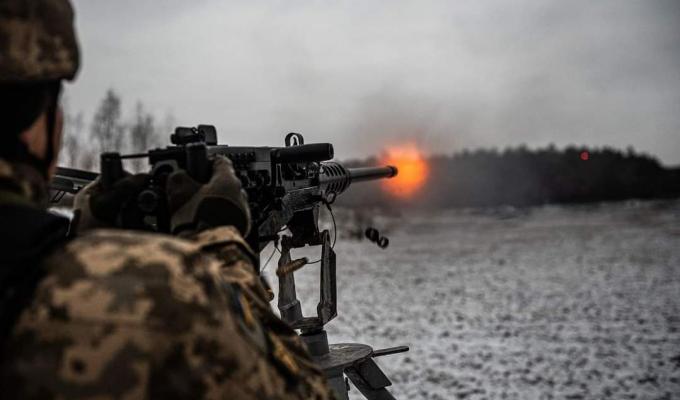 У Лисичанську провалили примусову паспортизацію маломобільних людей, в селі на Марківщині поранених складають у будинку культури, росіяни атакували в бік Макіївки