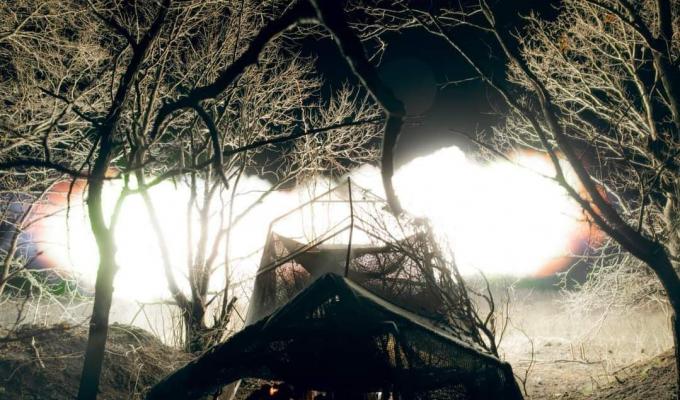 Жителям Невського роздали запас хліба, із шахтарями в окупованих Ровеньках не обіцяють розрахуватися навіть за листопад, шукають дешевше – мешканці «лнр» масово їдуть за продуктами до рф