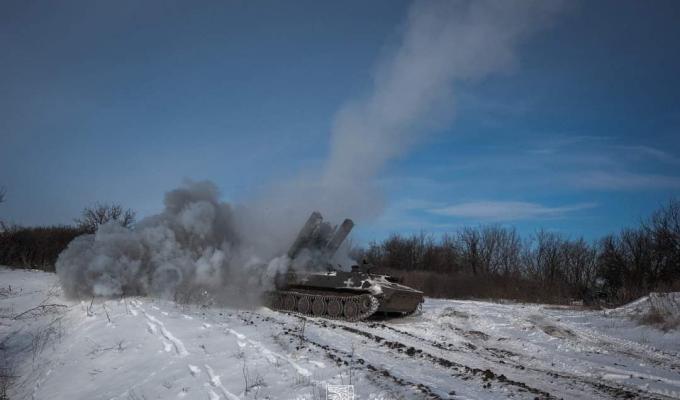 У Довжанську дев’ять років не можуть відремонтувати систему водопостачання, у Новодружеську не надаються комунальні послуги та відсутнє транспортне сполучення, ворог збільшив кількість обстрілів по всій лінії фронту 