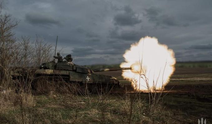 В «лнр» дозволили голосувати за відсутності місця реєстрації, жителі Рубіжного продовжують штурмувати пенсійний фонд, атакувальні дії ворог зосередив на Білогорівці