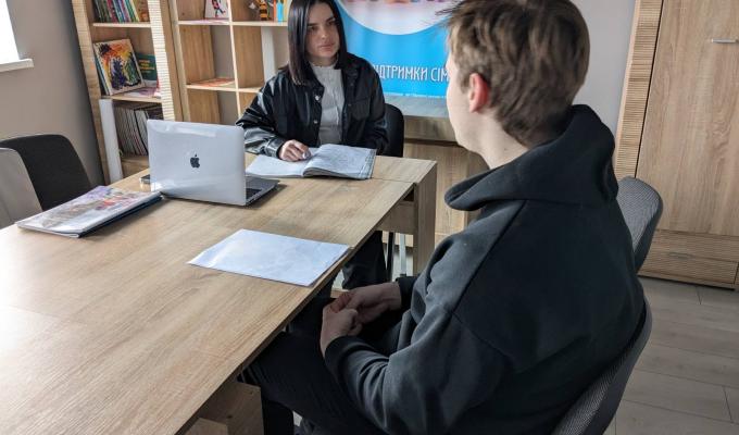 У гумхабі на Закарпатті приймає юрист